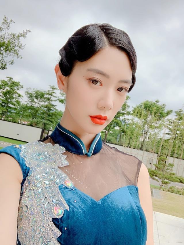 暗巷直播